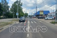 выкса.рф, Наезд на «зебре»: в Выксе водитель Toyota сбил 18-летнюю девушку